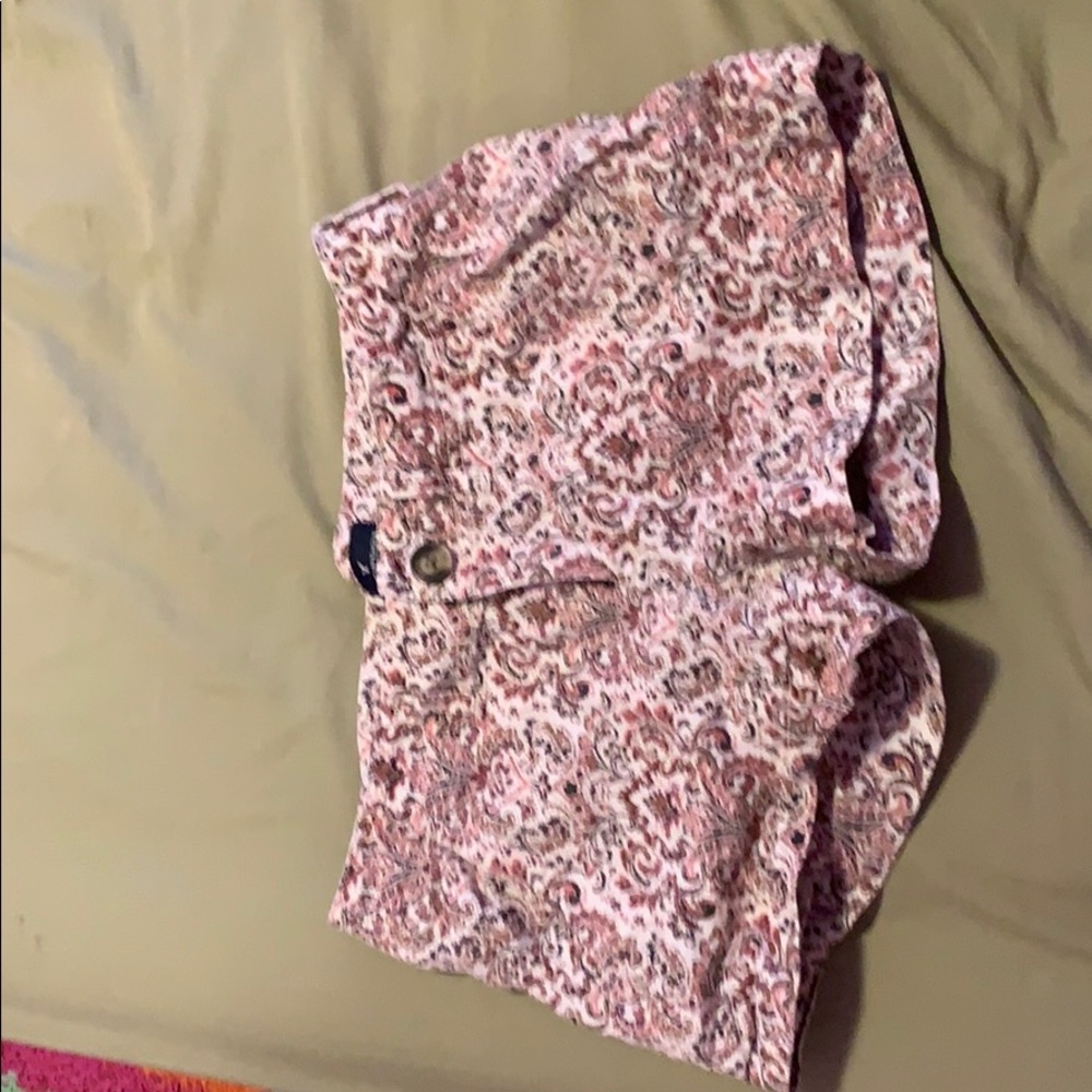 Patterned American Eagle Shorts